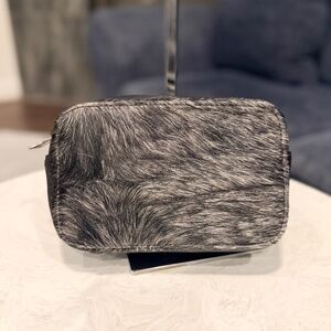 Trinity Ranch Genuine Hair-On Cowhide Belt Bag - Black (B)
